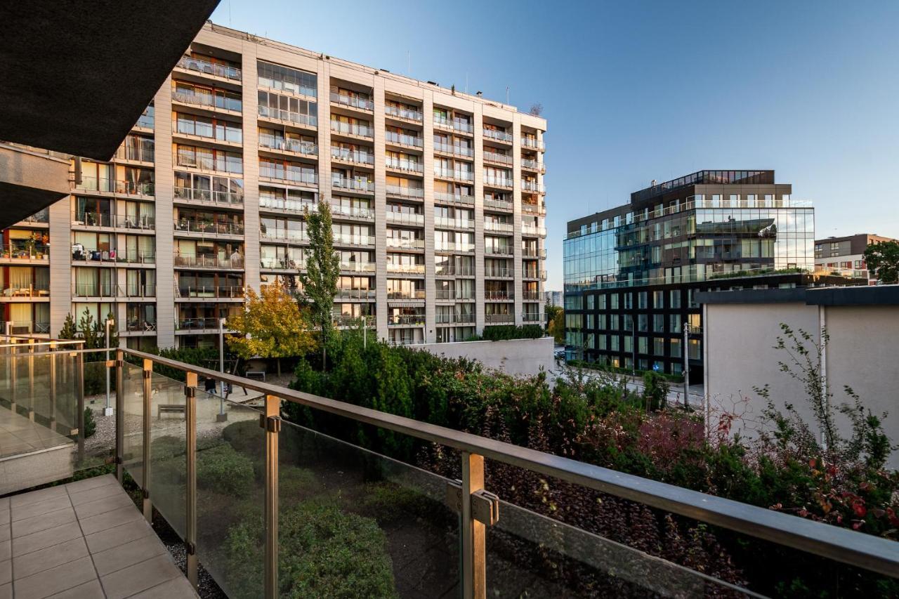 Ferienwohnung Apart D&K Free Parking Grojecka 194 Warschau Exterior foto