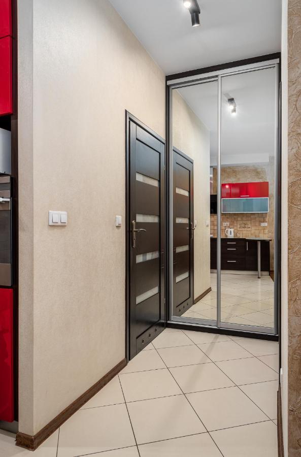 Ferienwohnung Apart D&K Free Parking Grojecka 194 Warschau Exterior foto